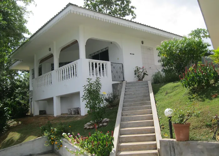 Chepsted * Glacis (Mahe)