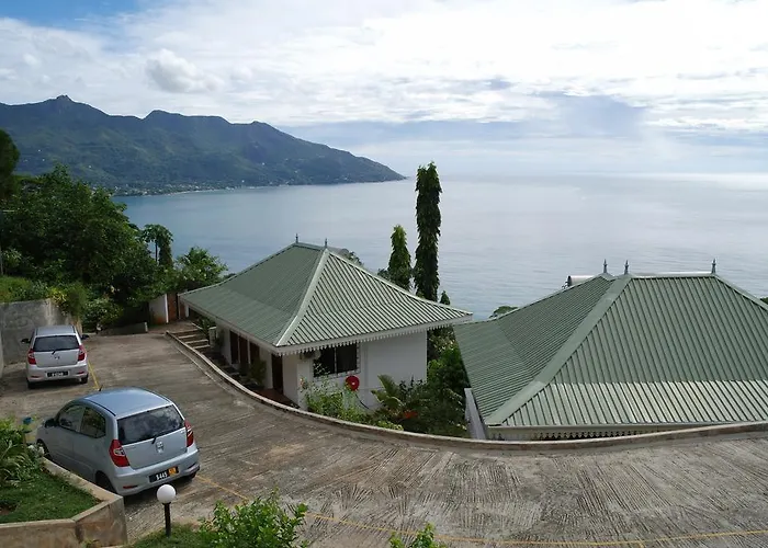 Chepsted Glacis (Mahe)